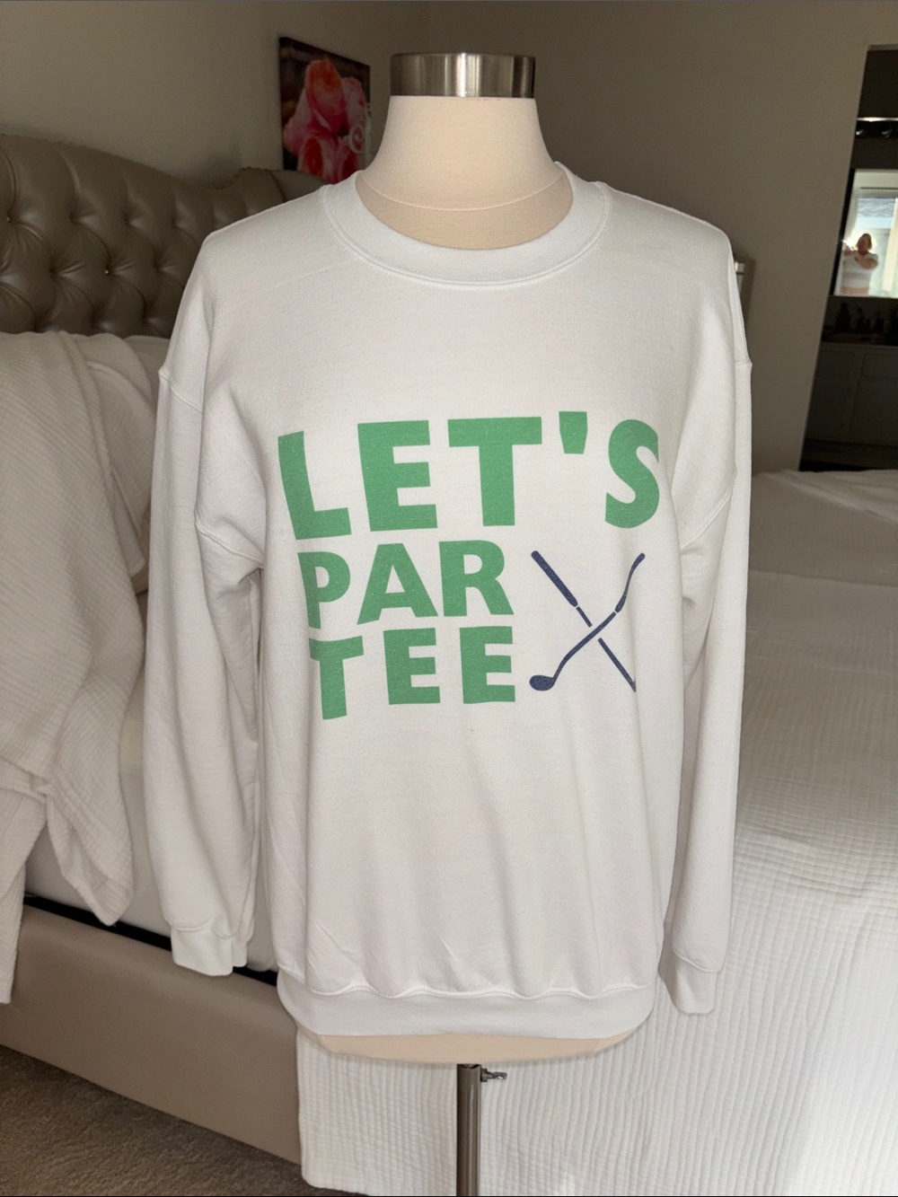 LET'S PAR TEE White Woman’s Sweatshirt